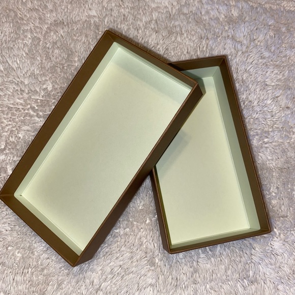 Burberry London England Gift Box - Picture 3 of 4